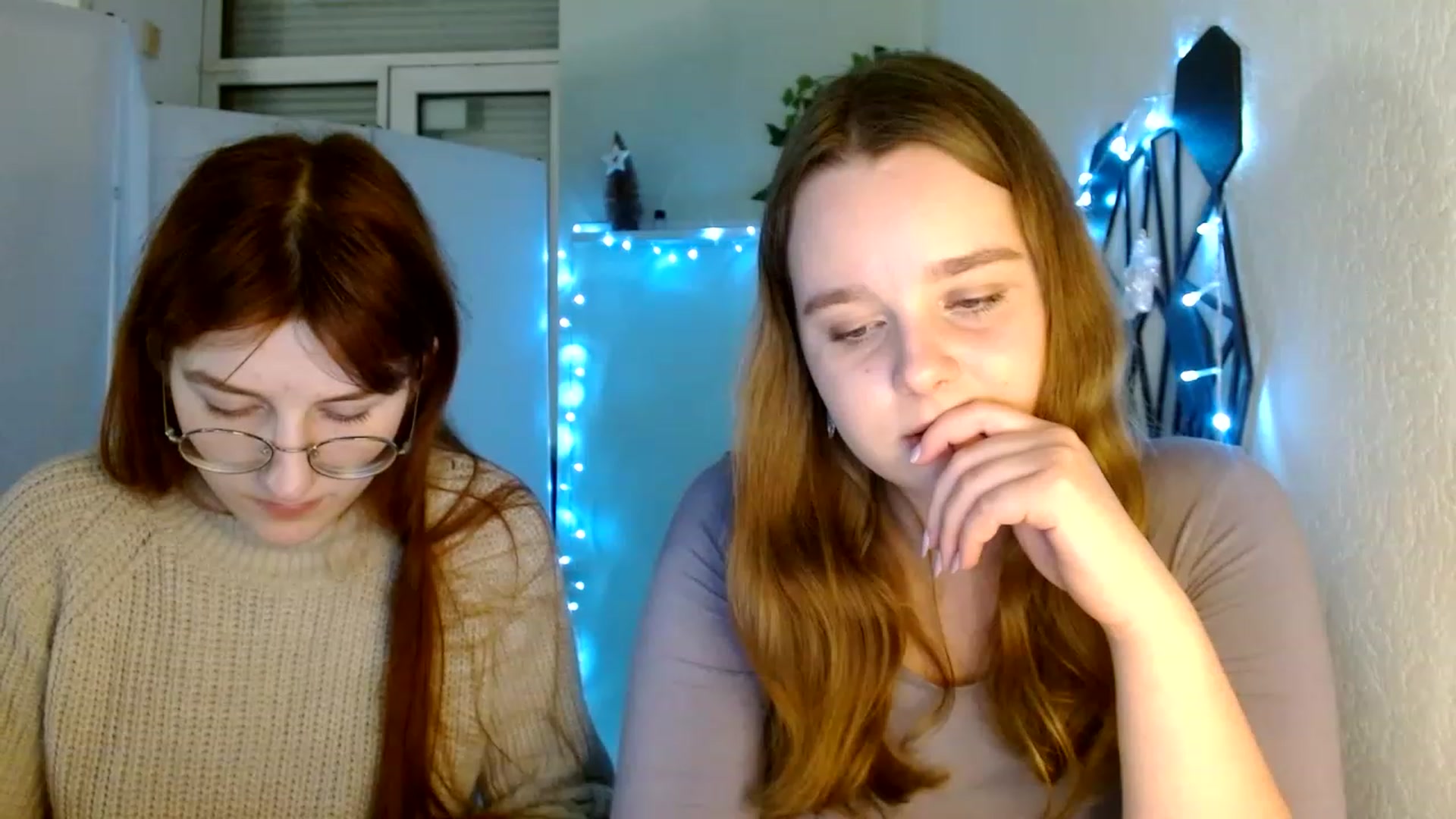 Gallery image thumbnail from Cold_Moon's myfreecams stream on, 12/25/2022, 18:03 image 9 of 20