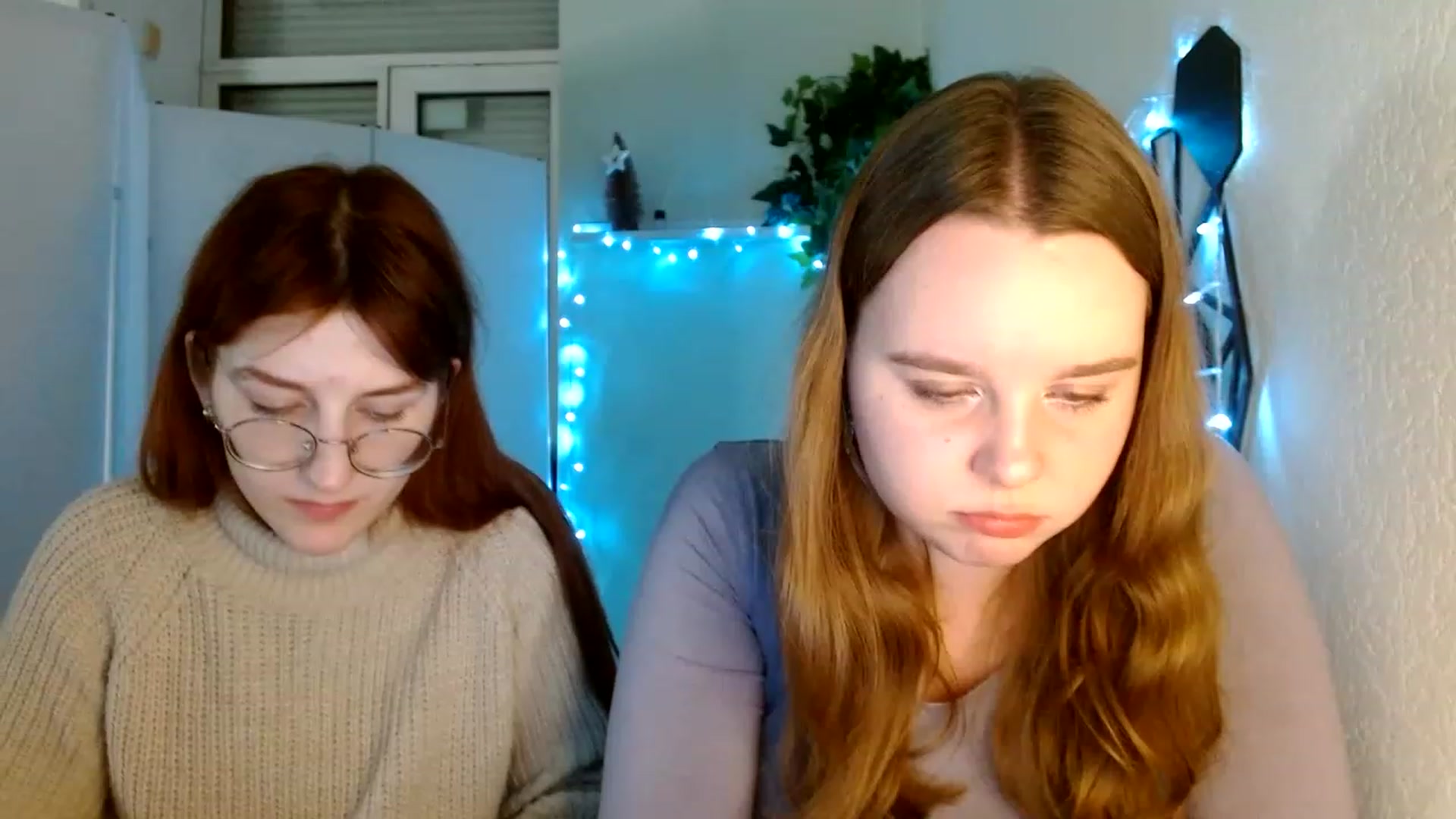 Gallery image thumbnail from Cold_Moon's myfreecams stream on, 12/25/2022, 18:03 image 4 of 20