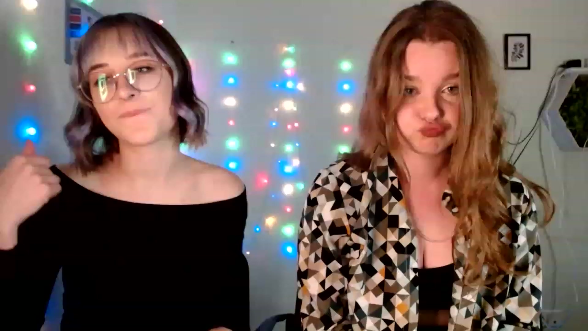 Gallery image thumbnail from Cold_Moon's myfreecams stream on, 04/30/2023, 13:35 image 15 of 20