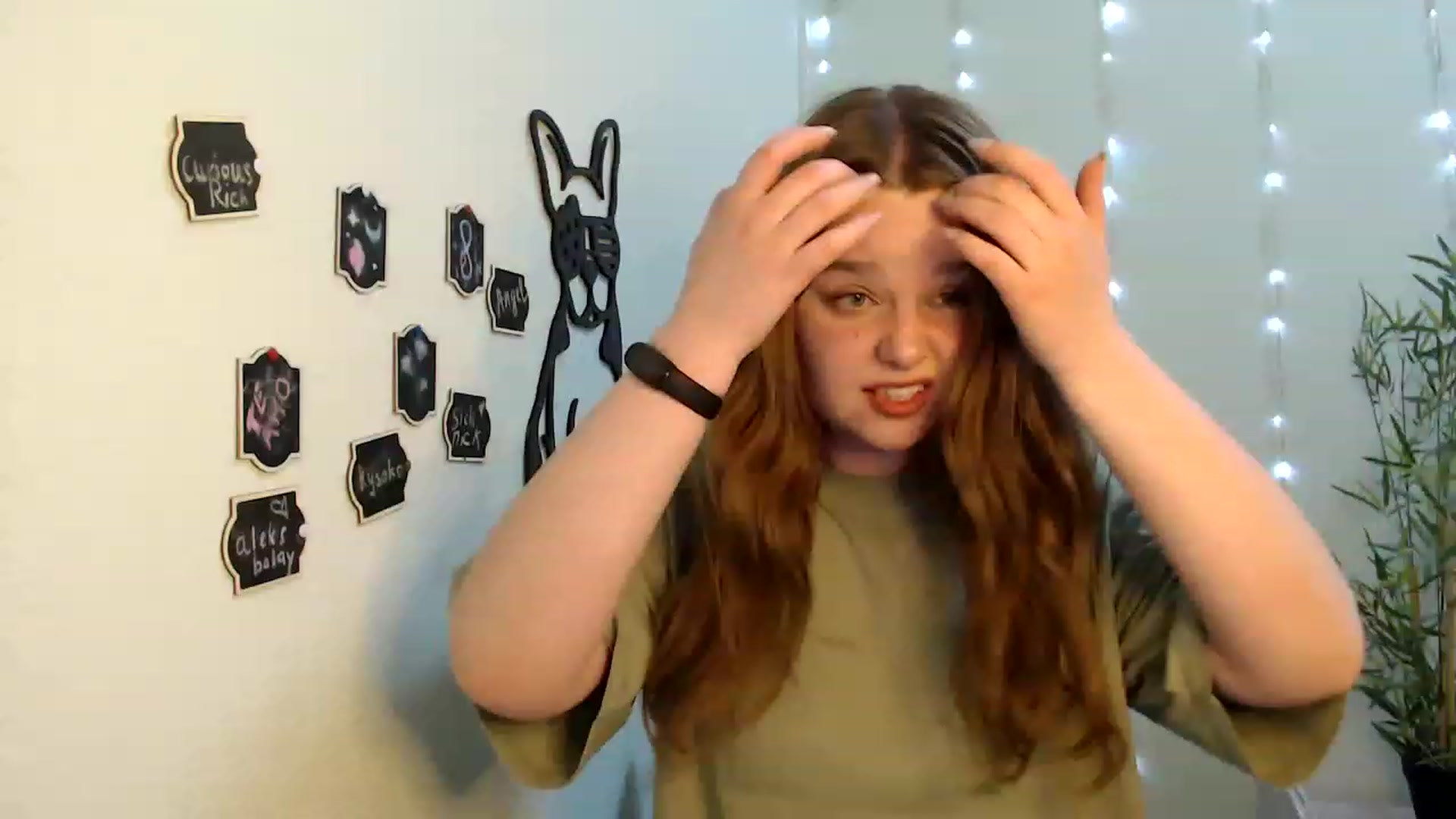 Gallery image thumbnail from Cold_Moon's myfreecams stream on, 05/21/2023, 15:58 image 17 of 20