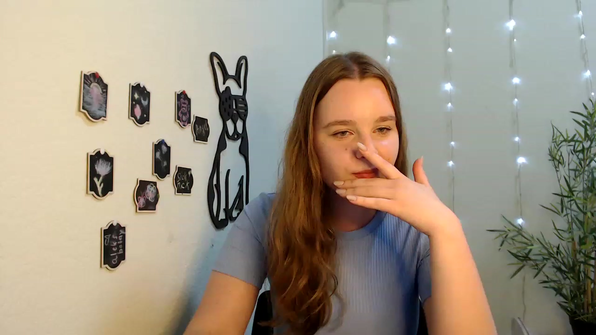 Gallery image thumbnail from Cold_Moon's myfreecams stream on, 05/28/2023, 13:31 image 6 of 20