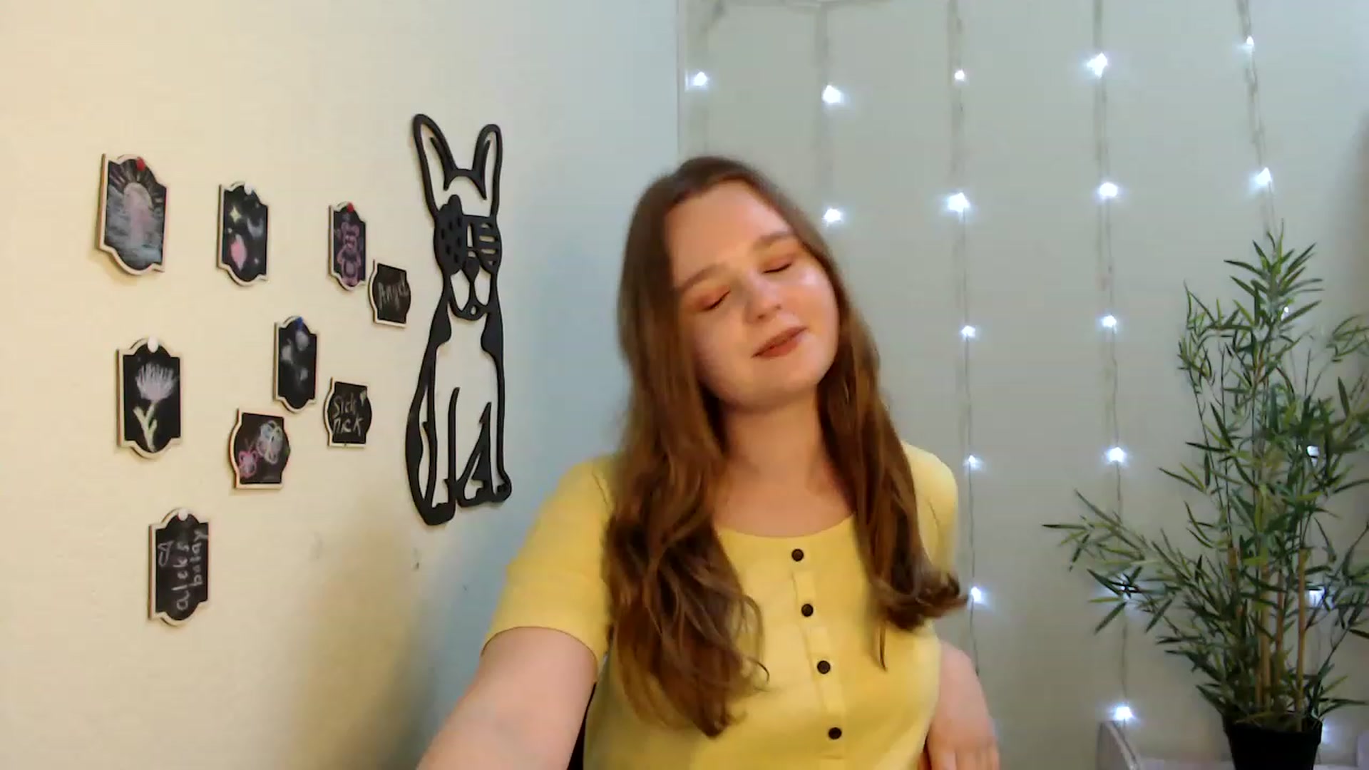 Gallery image thumbnail from Cold_Moon's myfreecams stream on, 05/29/2023, 12:46 image 1 of 20