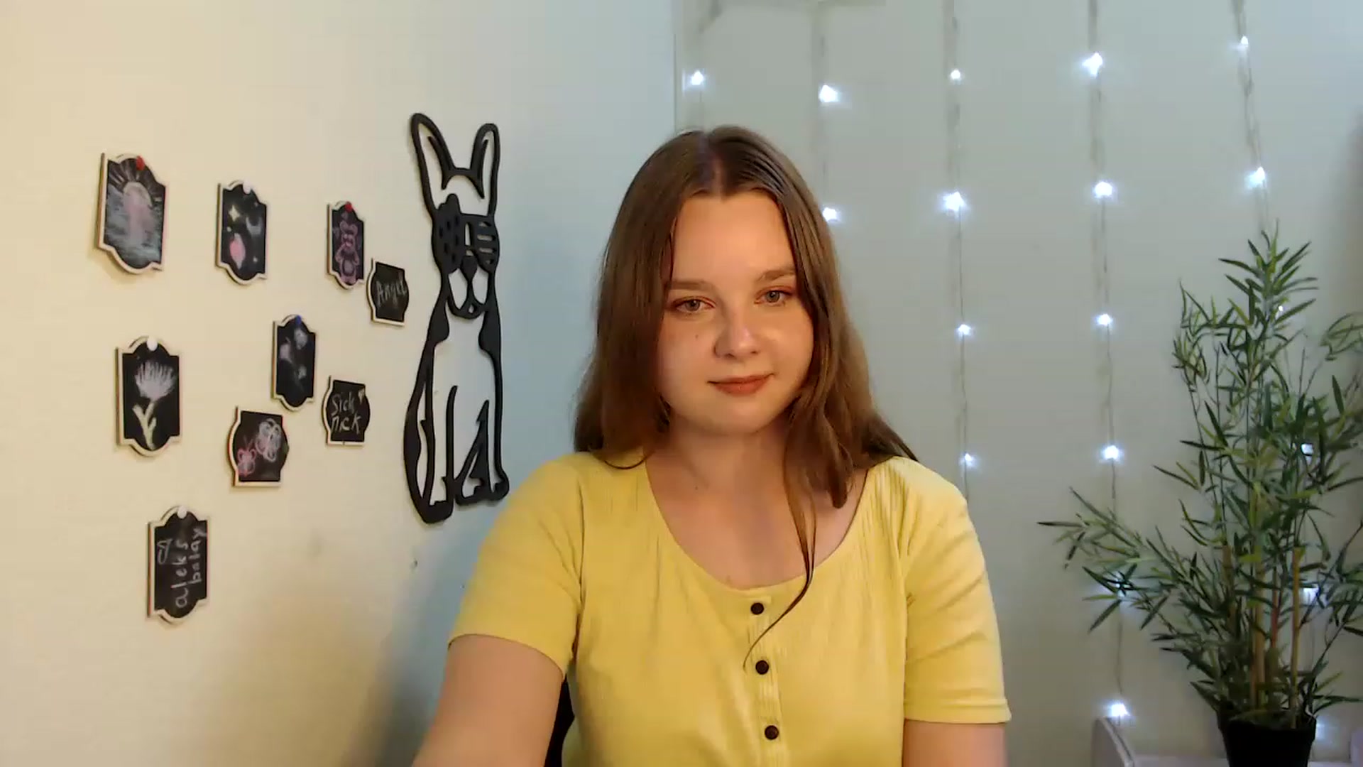 Gallery image thumbnail from Cold_Moon's myfreecams stream on, 05/29/2023, 12:46 image 12 of 20