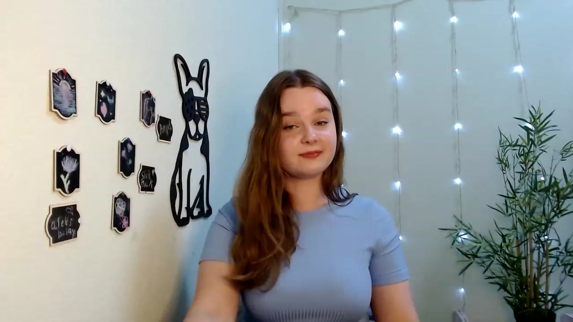 Gallery image thumbnail from Cold_Moon's myfreecams stream on, 06/03/2023, 13:25 image 18 of 20