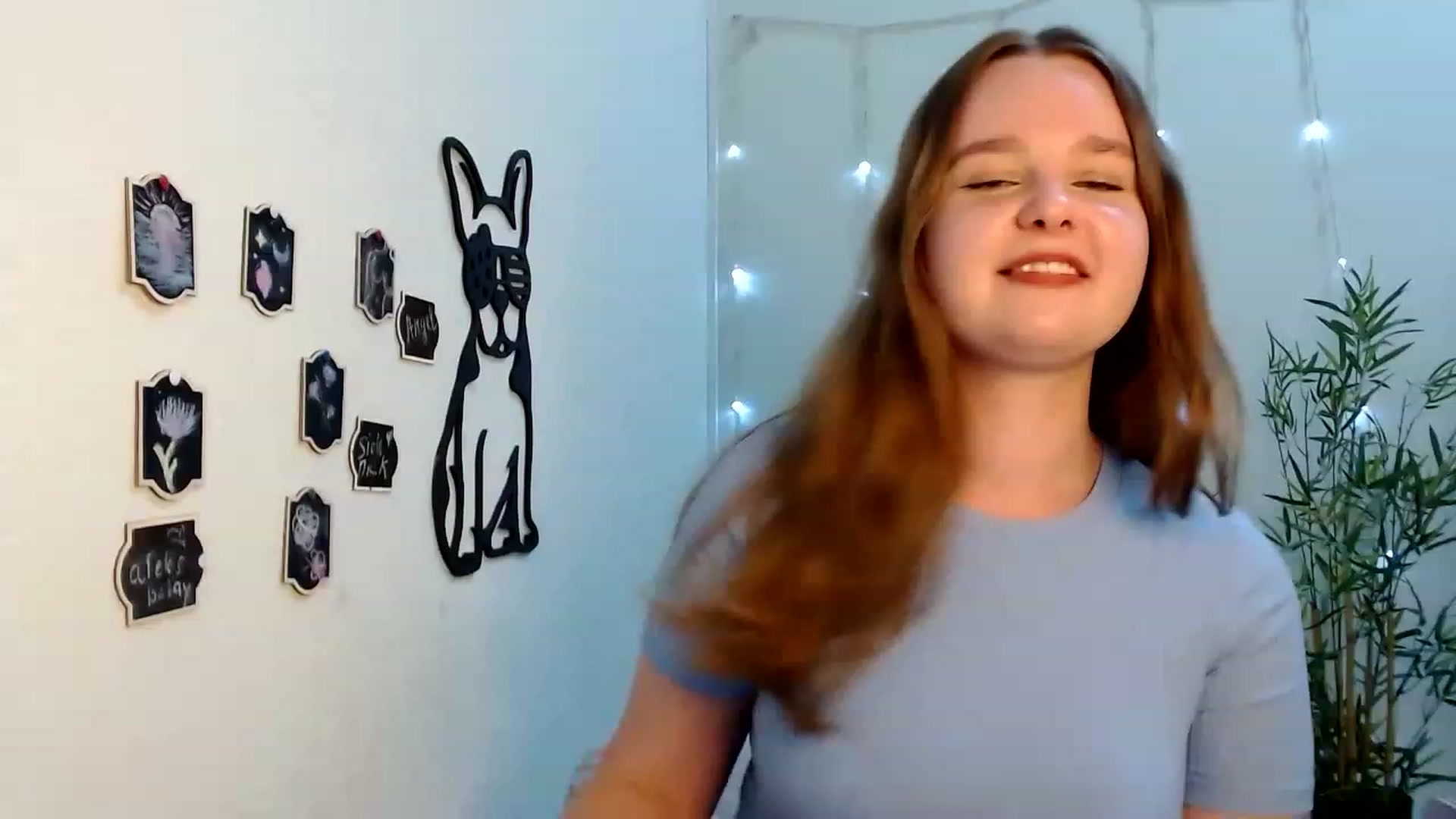 Gallery image thumbnail from Cold_Moon's myfreecams stream on, 06/03/2023, 13:25 image 10 of 20