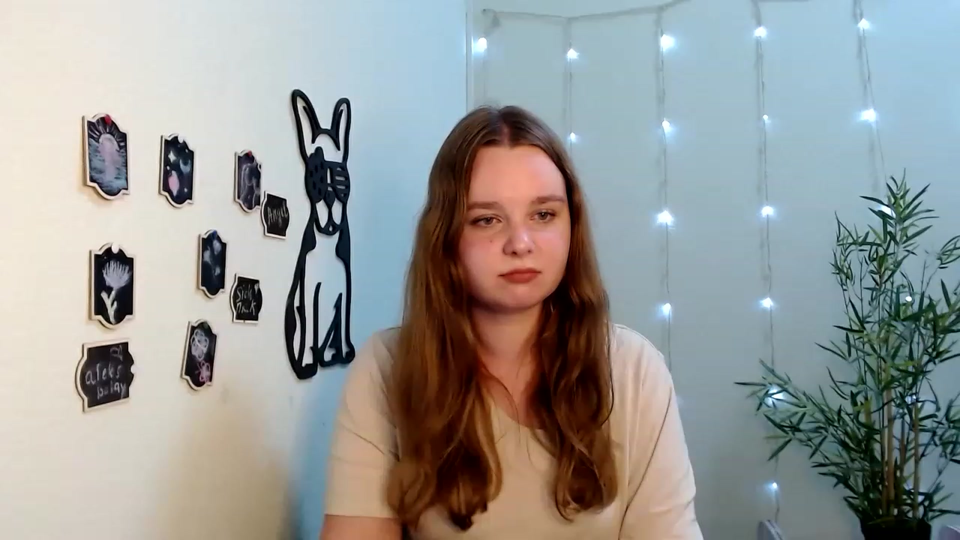 Gallery image thumbnail from Cold_Moon's myfreecams stream on, 06/04/2023, 15:09 image 16 of 20