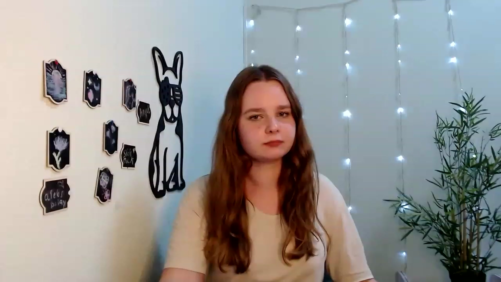 Gallery image thumbnail from Cold_Moon's myfreecams stream on, 06/04/2023, 15:09 image 10 of 20