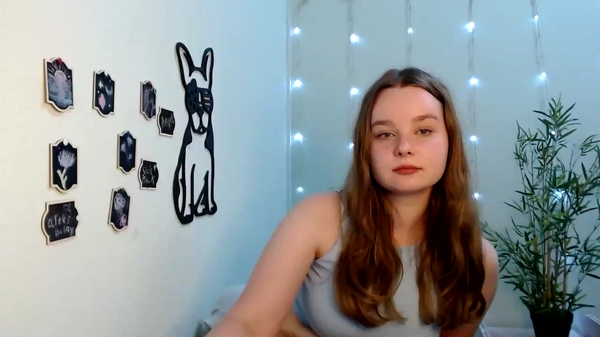 Gallery image thumbnail from Cold_Moon's myfreecams stream on, 06/05/2023, 12:08 image 9 of 20
