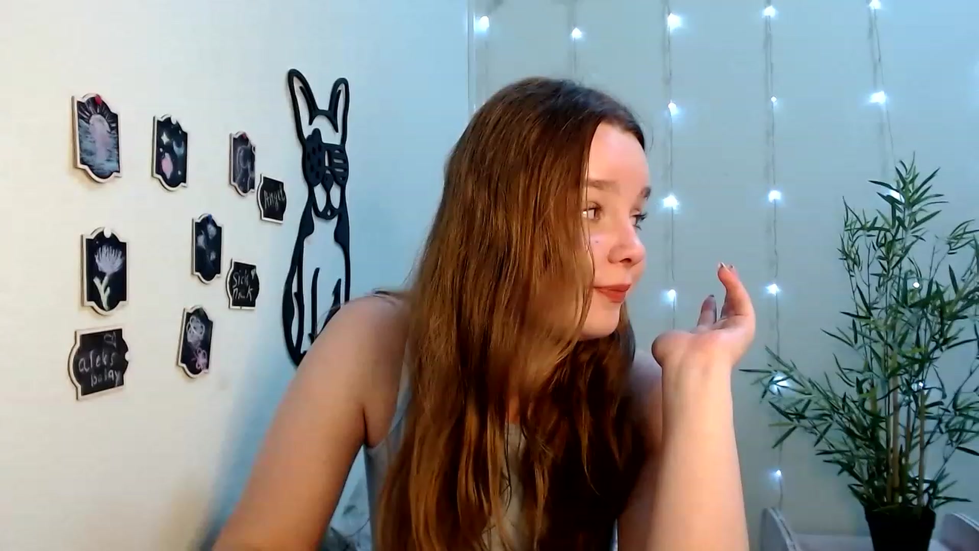 Gallery image thumbnail from Cold_Moon's myfreecams stream on, 06/05/2023, 12:08 image 1 of 20