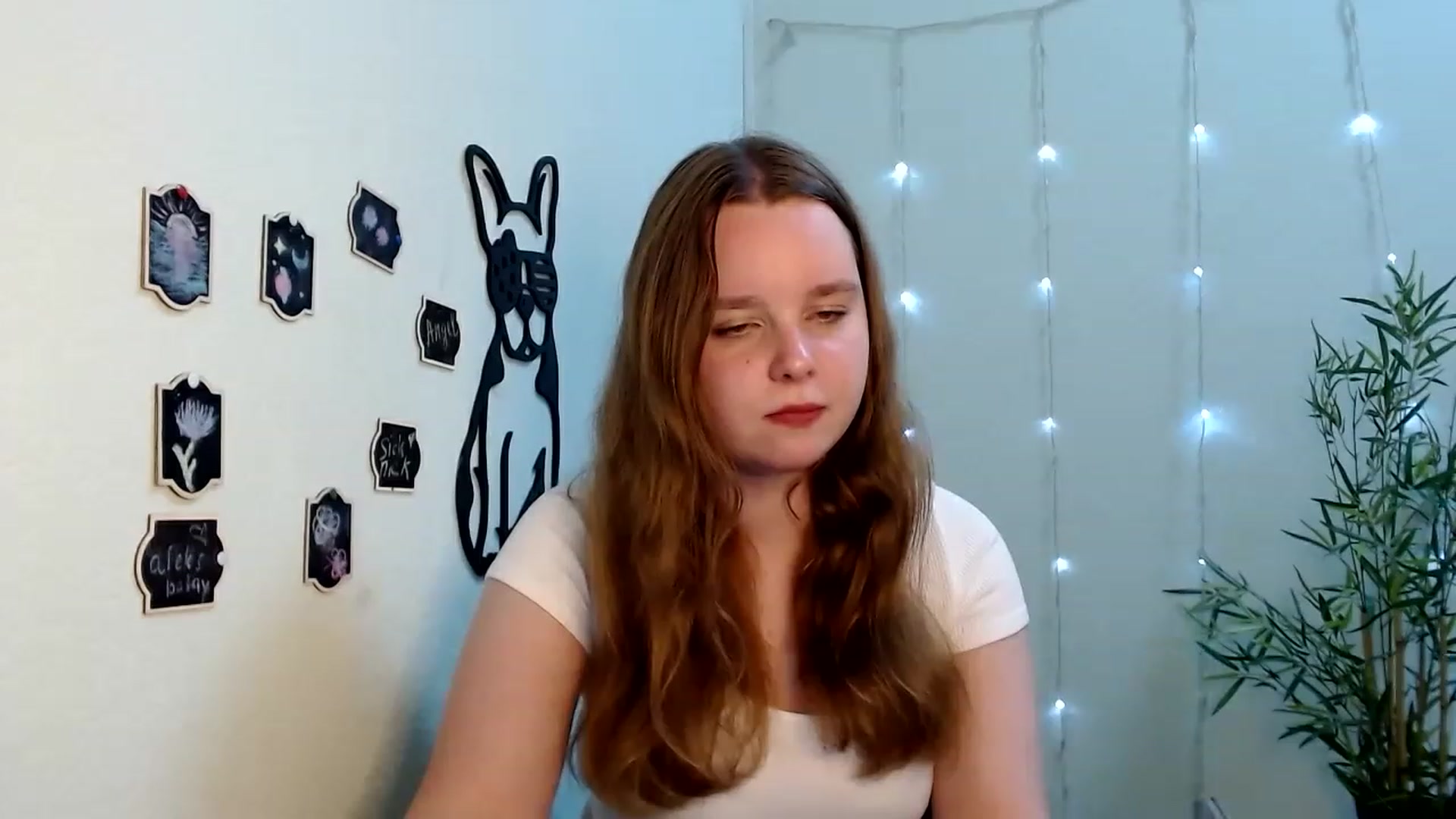 Gallery image thumbnail from Cold_Moon's myfreecams stream on, 06/11/2023, 15:16 image 13 of 20