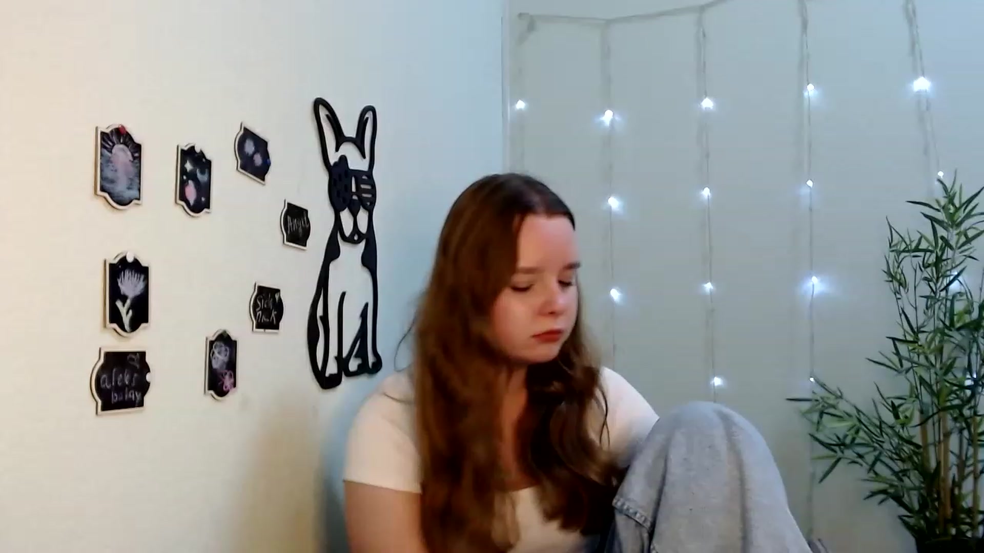 Gallery image thumbnail from Cold_Moon's myfreecams stream on, 06/11/2023, 15:16 image 20 of 20
