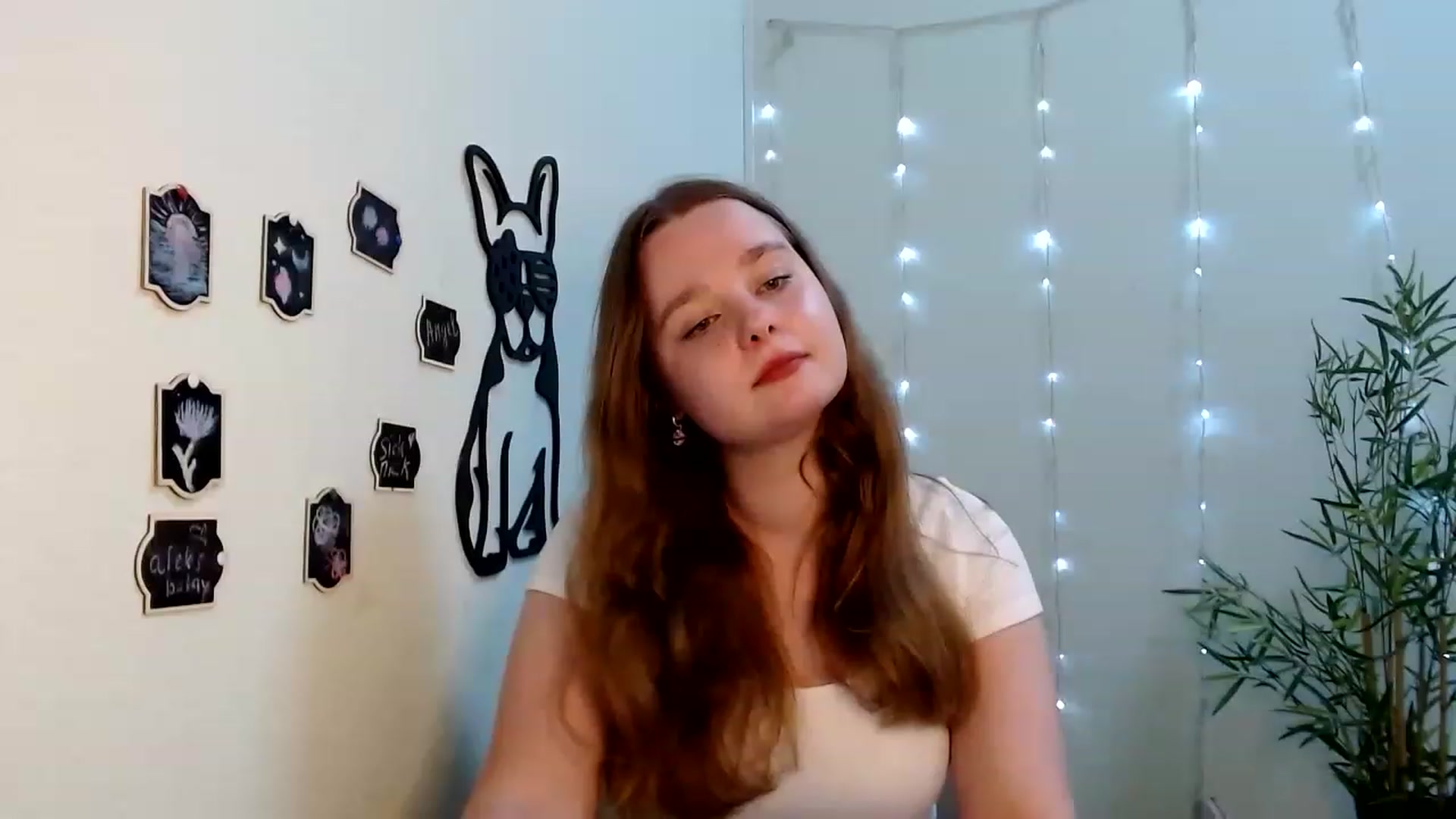 Gallery image thumbnail from Cold_Moon's myfreecams stream on, 06/11/2023, 15:16 image 7 of 20