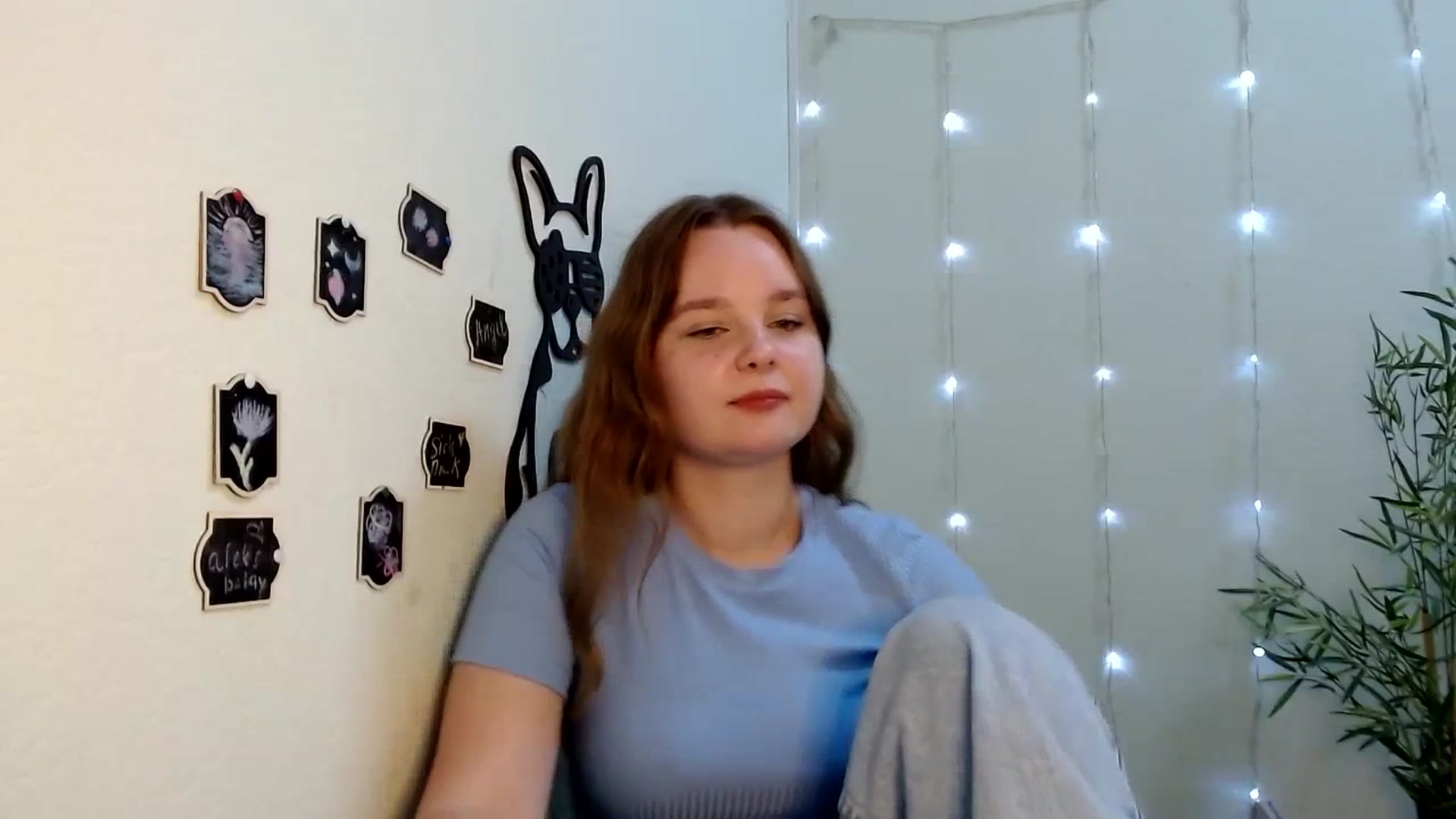 Gallery image thumbnail from Cold_Moon's myfreecams stream on, 06/12/2023, 11:47 image 7 of 20