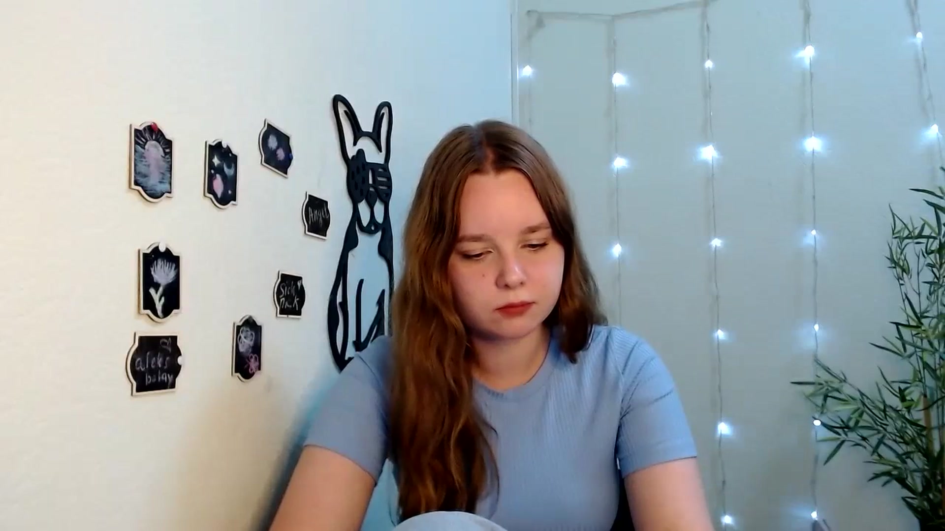 Gallery image thumbnail from Cold_Moon's myfreecams stream on, 06/12/2023, 11:47 image 6 of 20