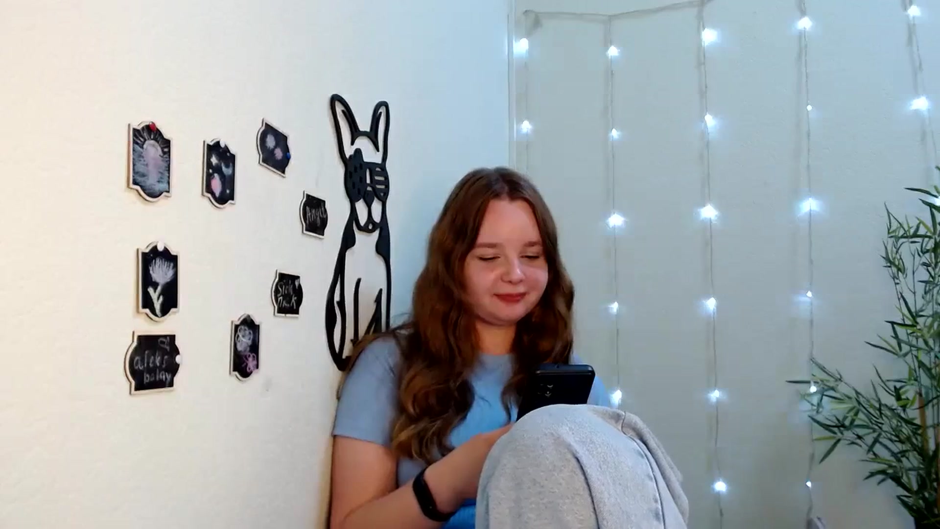 Gallery image thumbnail from Cold_Moon's myfreecams stream on, 06/12/2023, 11:47 image 19 of 20