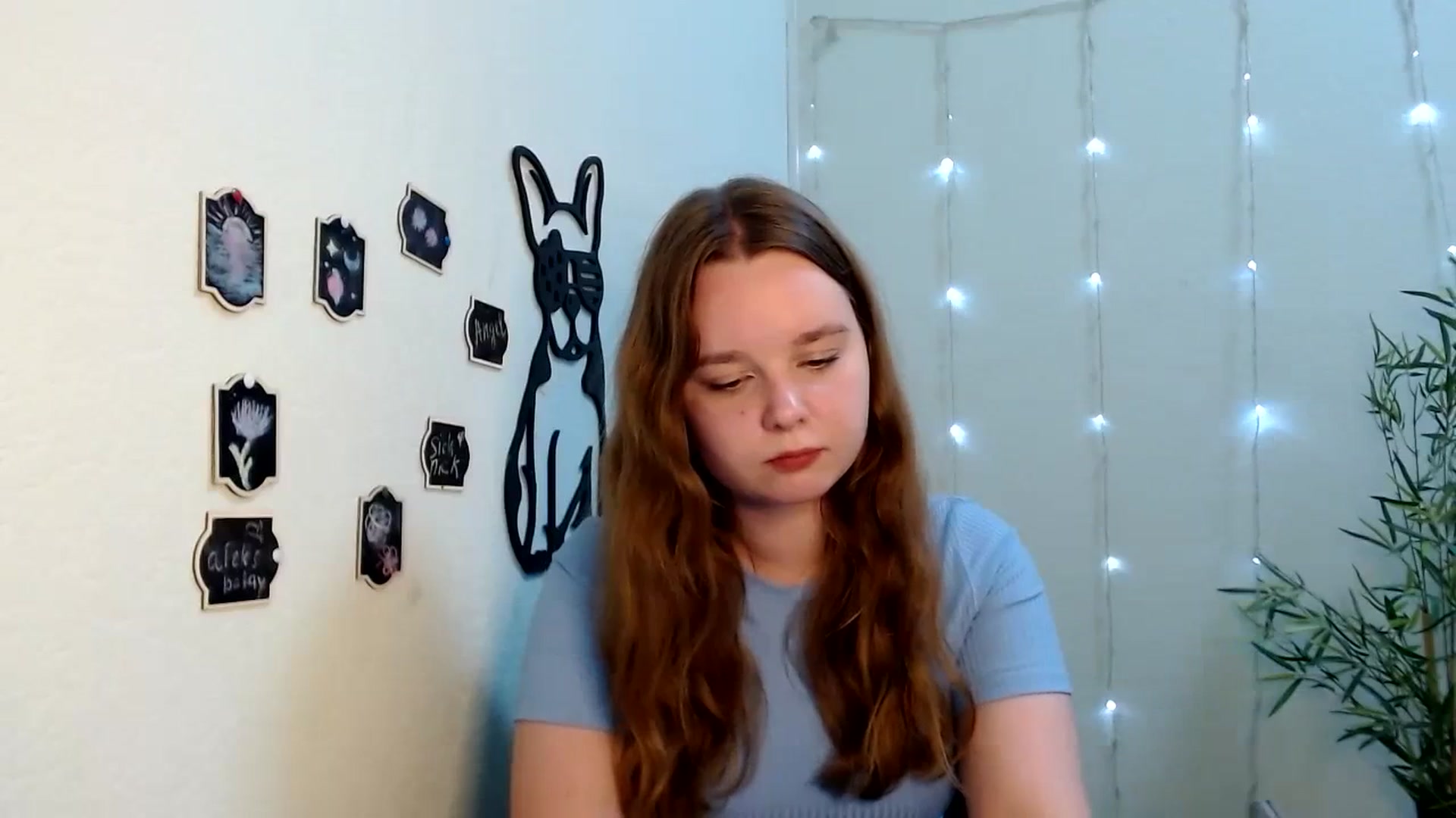 Gallery image thumbnail from Cold_Moon's myfreecams stream on, 06/12/2023, 11:47 image 10 of 20