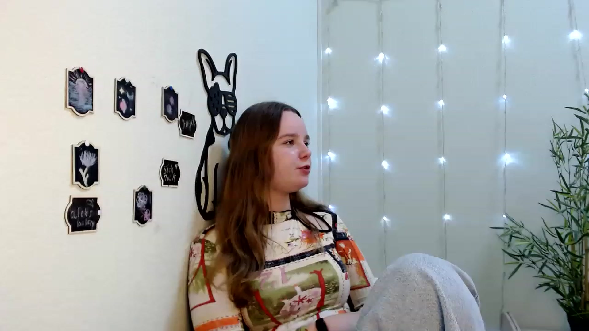 Gallery image thumbnail from Cold_Moon's myfreecams stream on, 06/13/2023, 16:53 image 4 of 20