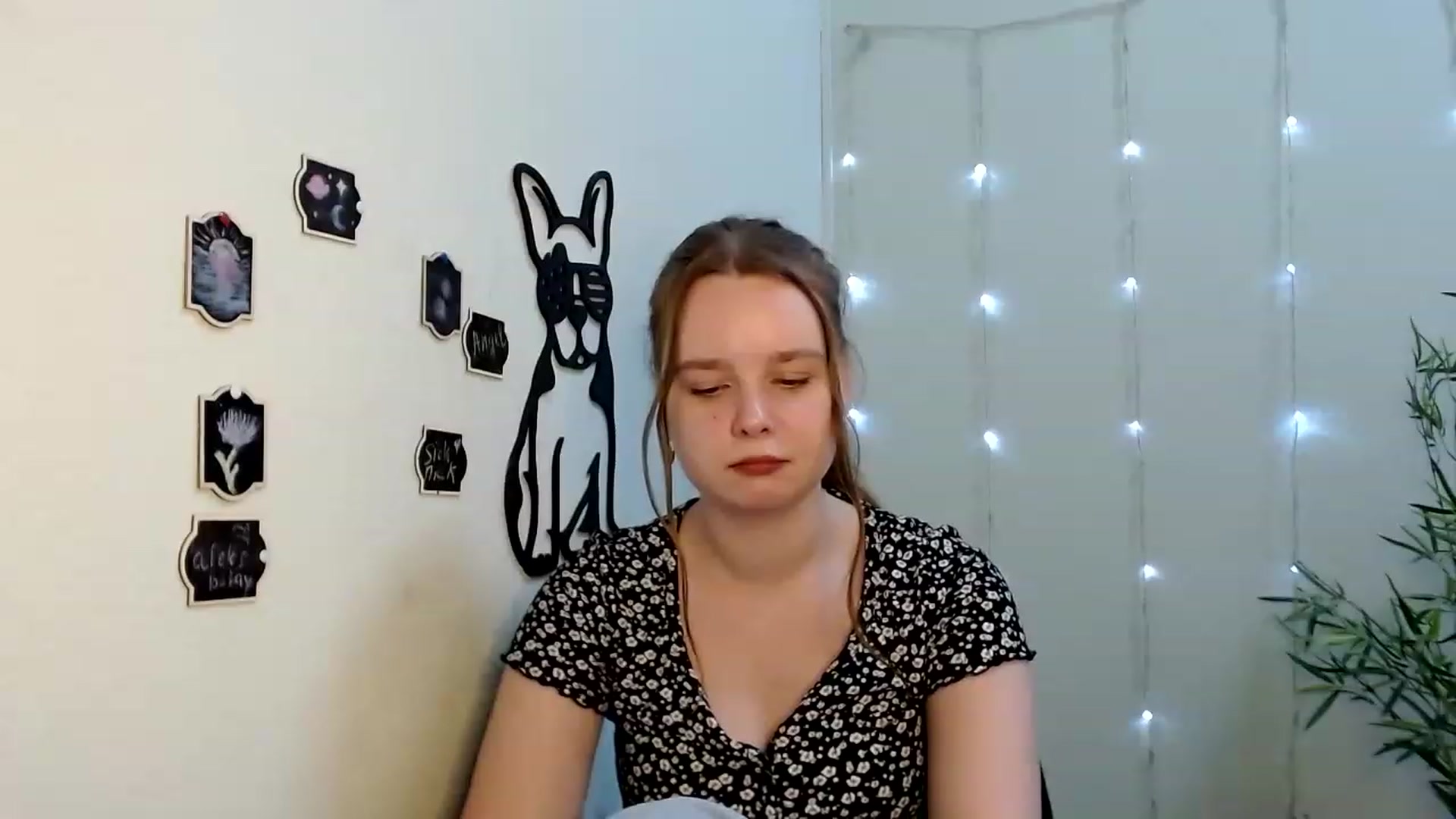 Gallery image thumbnail from Cold_Moon's myfreecams stream on, 06/15/2023, 11:39 image 17 of 20