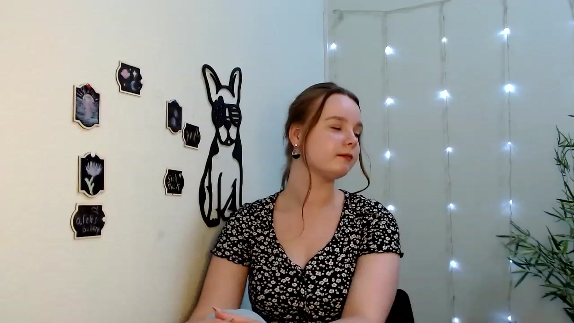 Gallery image thumbnail from Cold_Moon's myfreecams stream on, 06/15/2023, 11:50 image 1 of 20