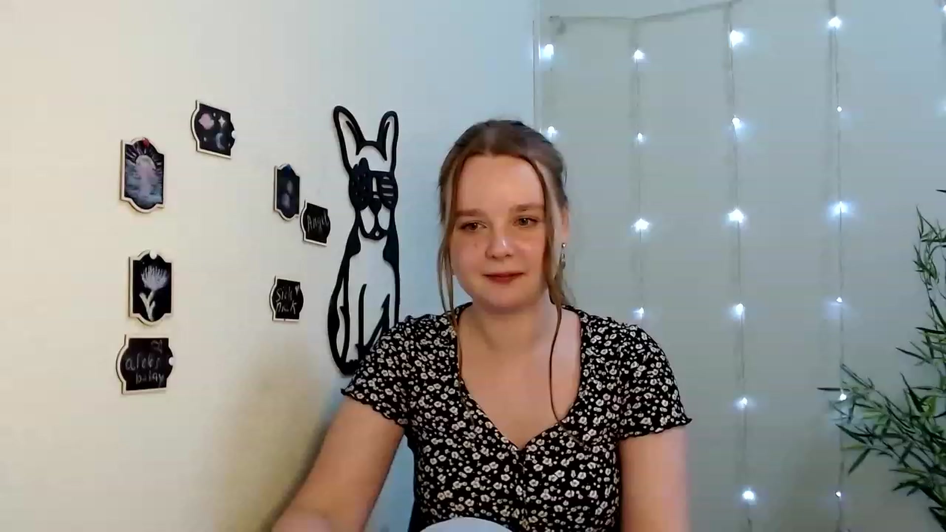 Gallery image thumbnail from Cold_Moon's myfreecams stream on, 06/15/2023, 11:50 image 18 of 20
