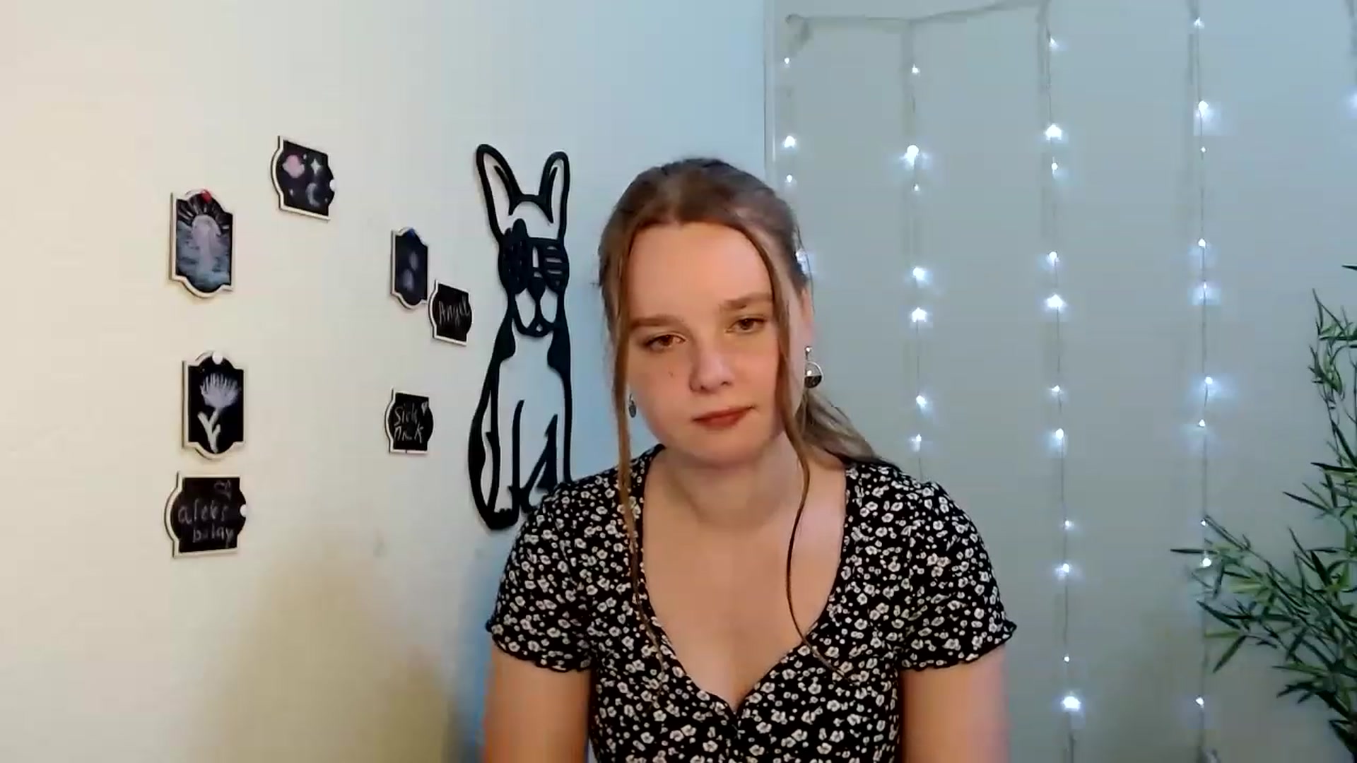 Gallery image thumbnail from Cold_Moon's myfreecams stream on, 06/15/2023, 13:44 image 14 of 20