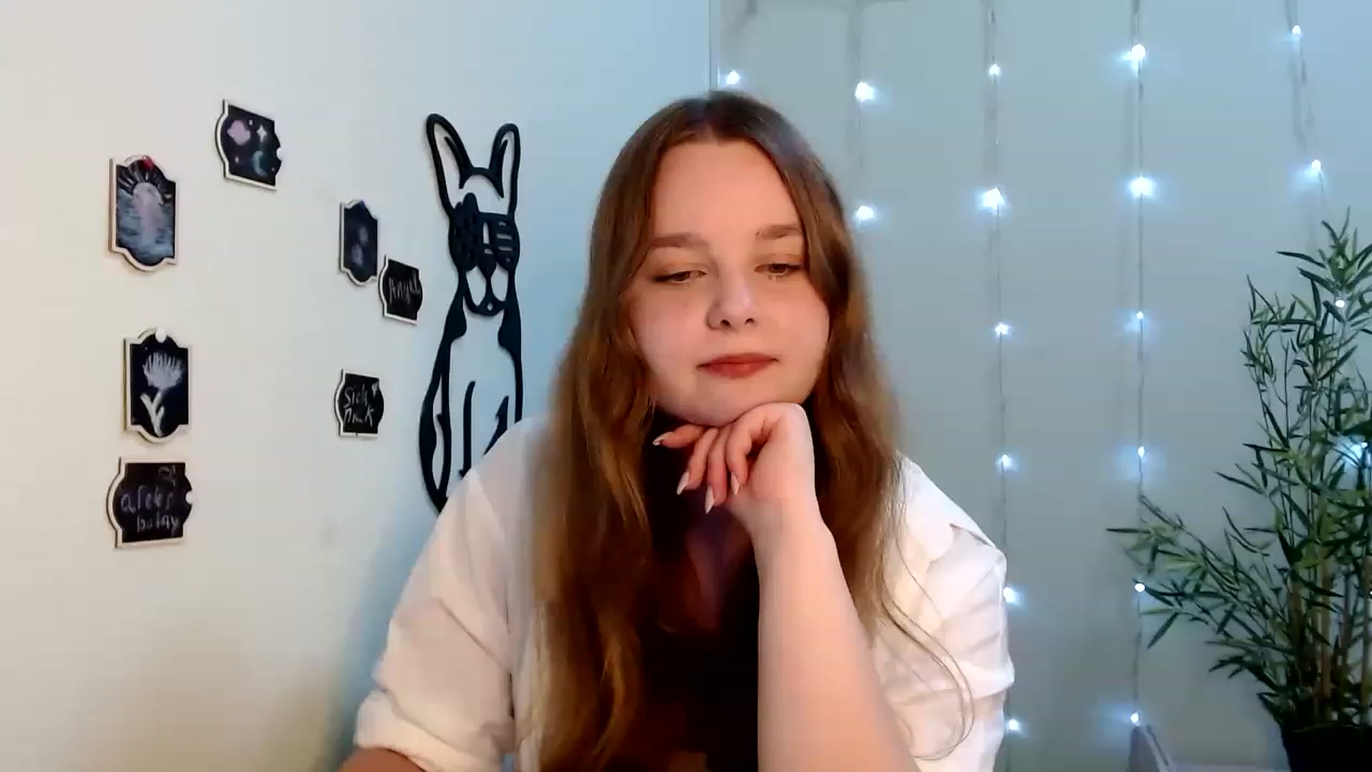 Gallery image thumbnail from Cold_Moon's myfreecams stream on, 06/16/2023, 14:01 image 20 of 20