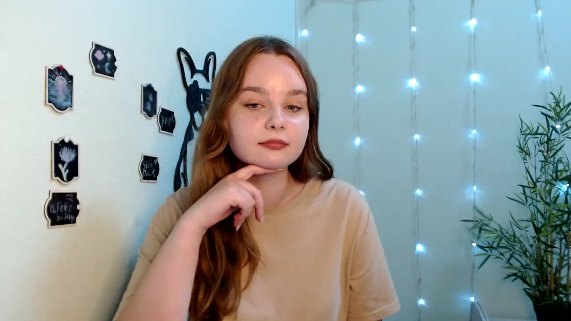 Gallery image thumbnail from Cold_Moon's myfreecams stream on, 06/16/2023, 14:01 image 4 of 20