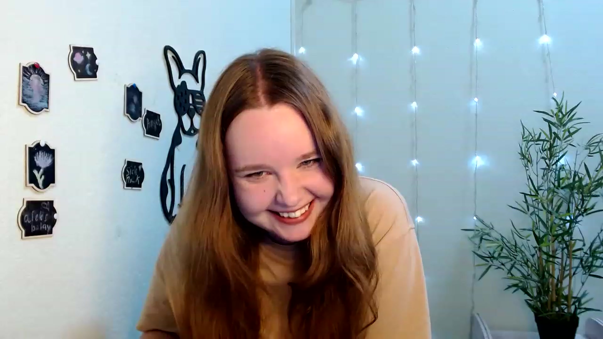 Gallery image thumbnail from Cold_Moon's myfreecams stream on, 06/16/2023, 16:58 image 5 of 20
