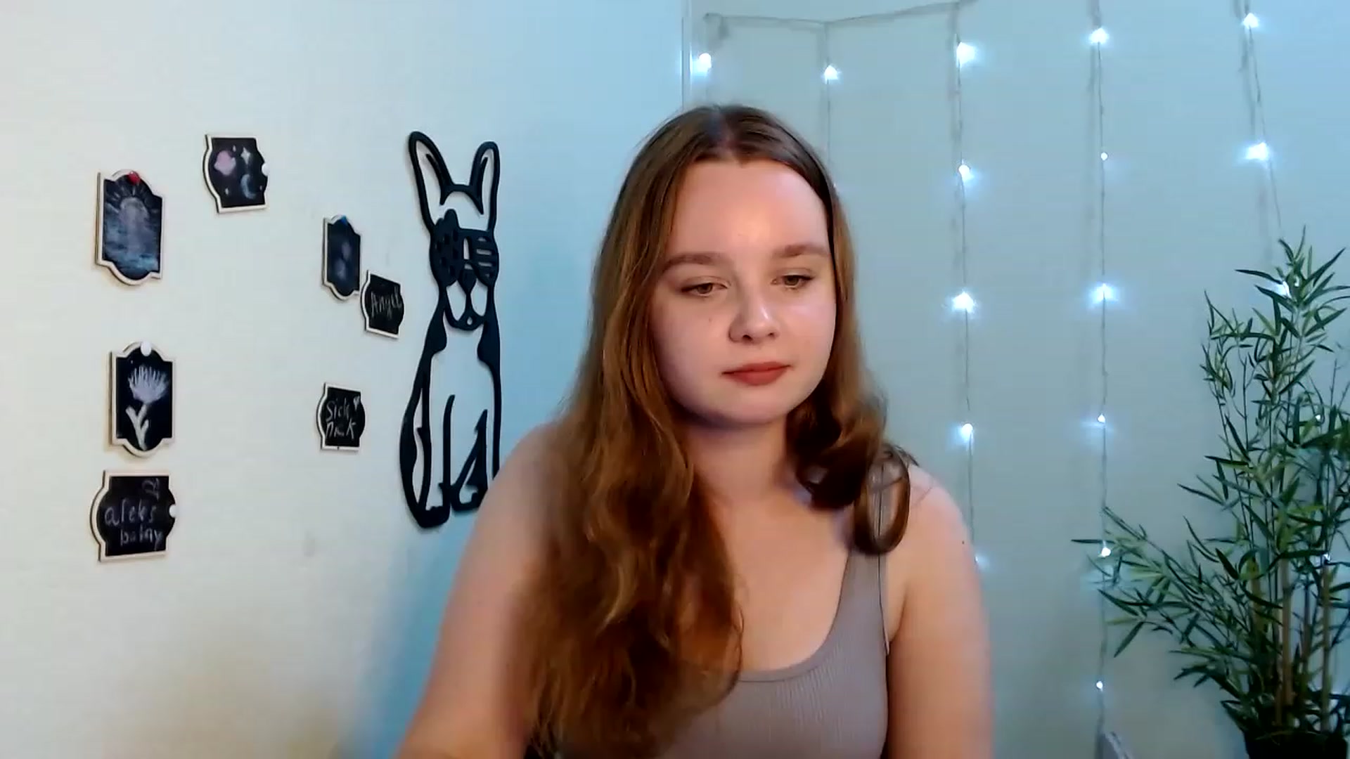 Gallery image thumbnail from Cold_Moon's myfreecams stream on, 06/18/2023, 15:24 image 11 of 20
