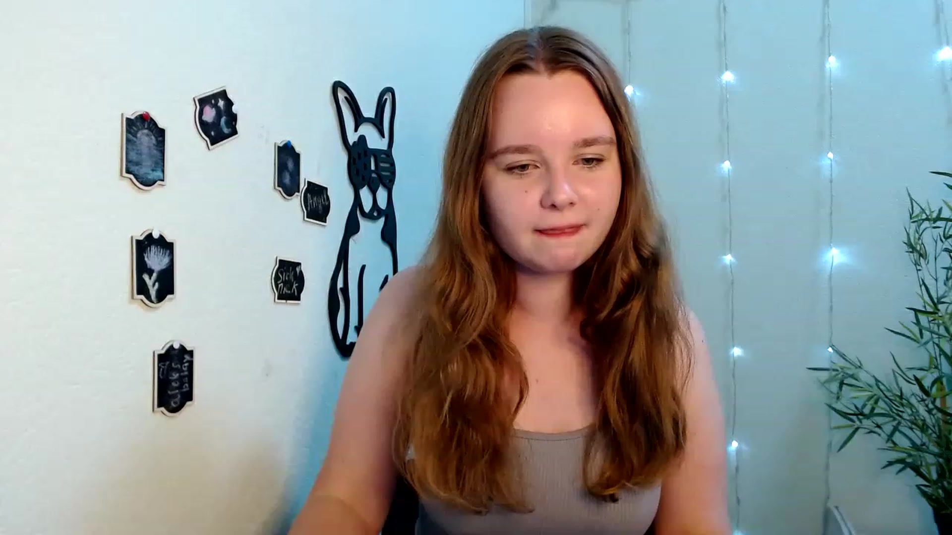 Gallery image thumbnail from Cold_Moon's myfreecams stream on, 06/18/2023, 17:28 image 11 of 20