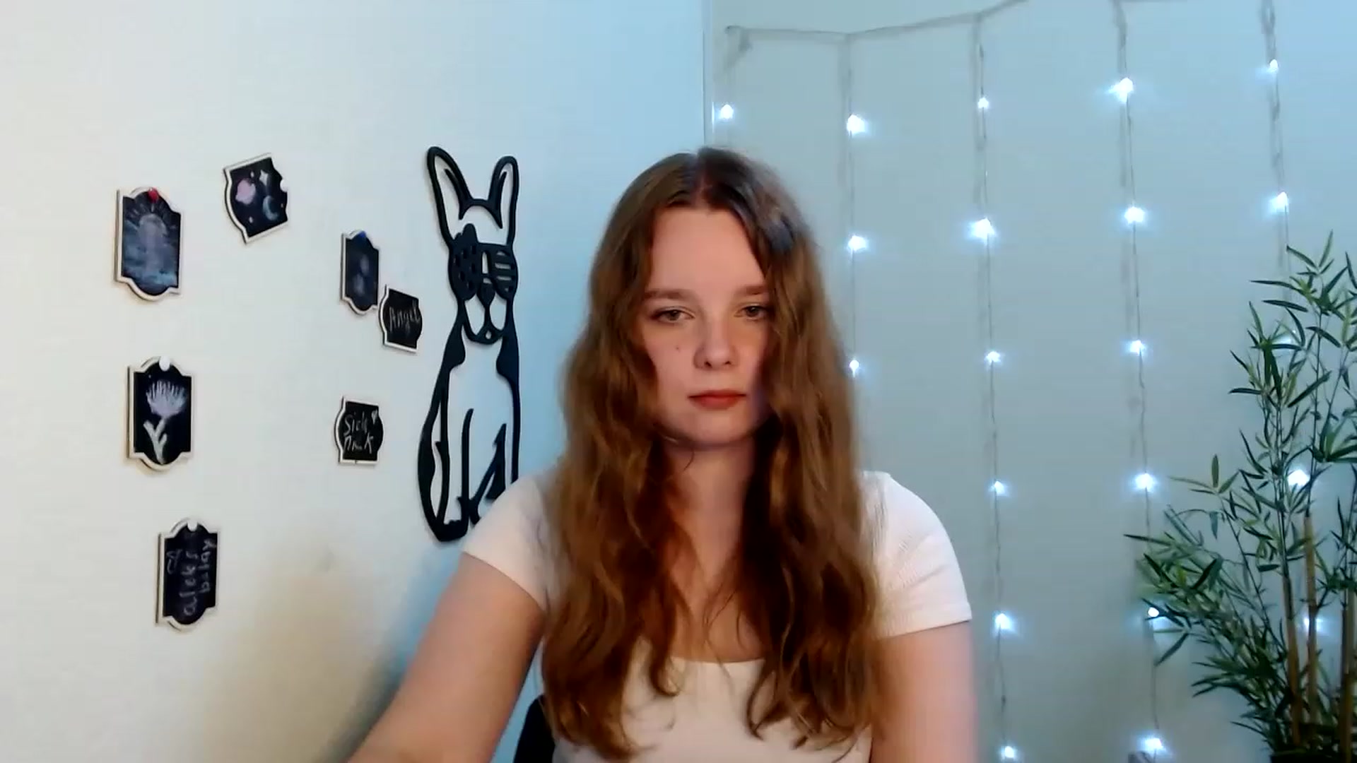 Gallery image thumbnail from Cold_Moon's myfreecams stream on, 06/20/2023, 09:24 image 3 of 20