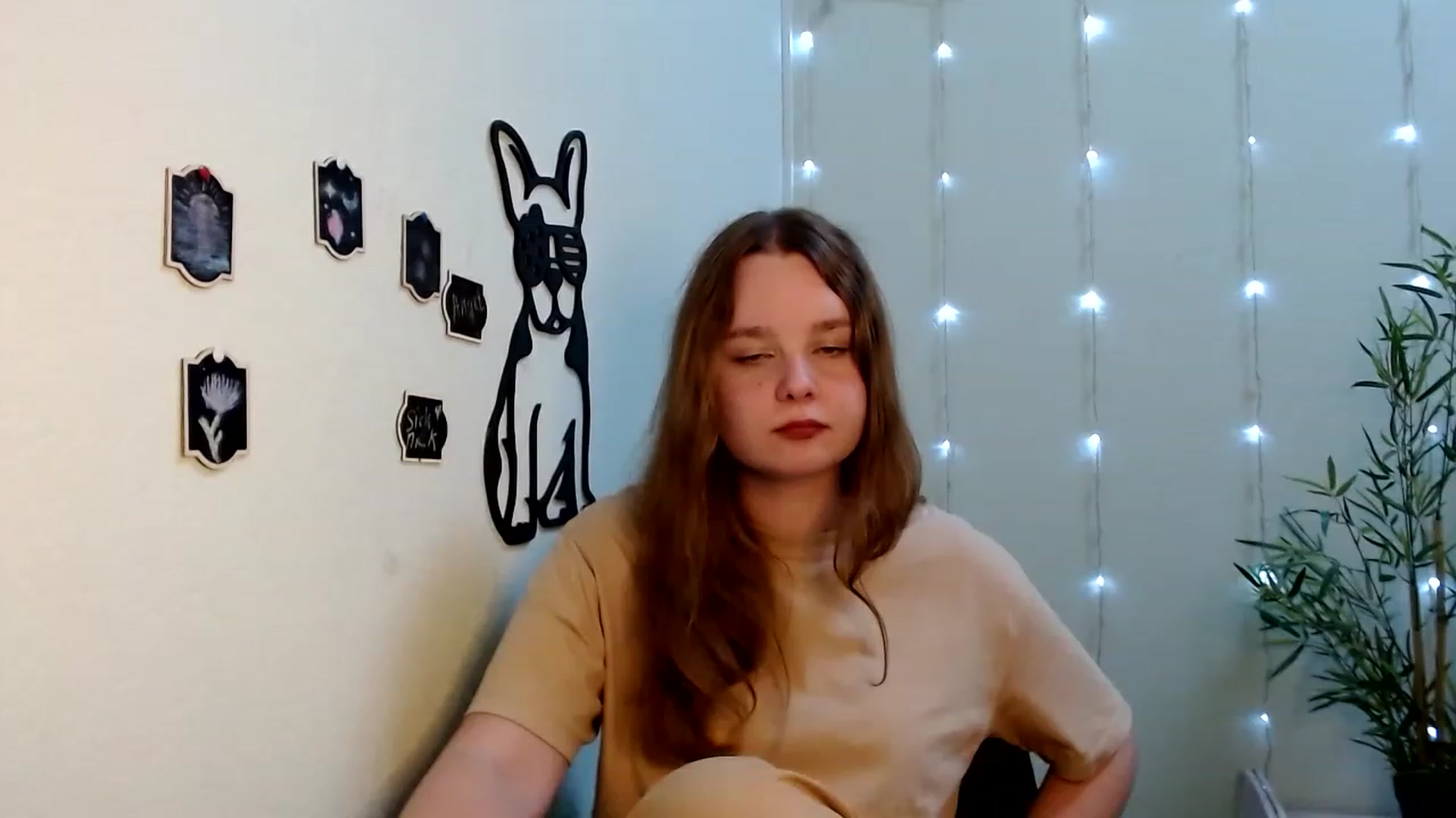 Gallery image thumbnail from Cold_Moon's myfreecams stream on, 06/22/2023, 12:01 image 13 of 20