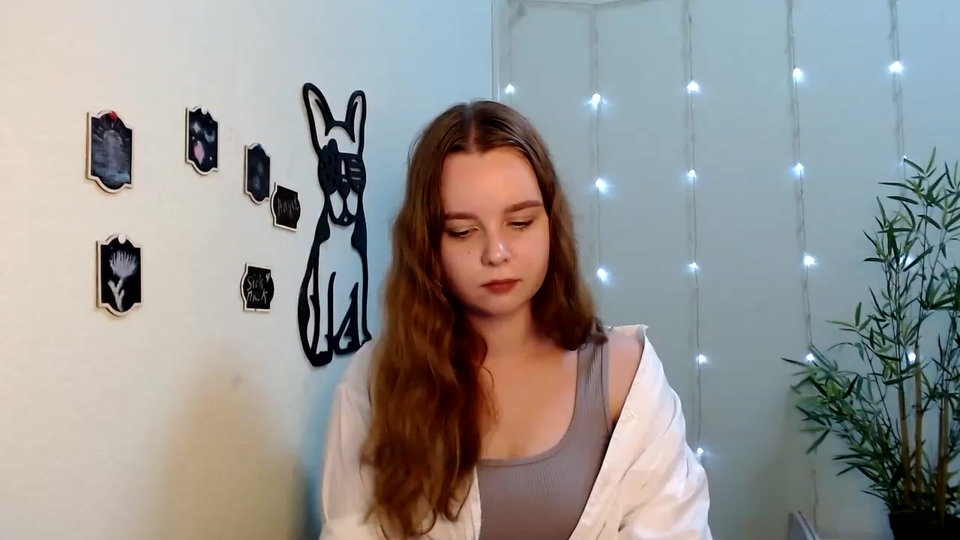 Gallery image thumbnail from Cold_Moon's myfreecams stream on, 06/25/2023, 16:06 image 1 of 20