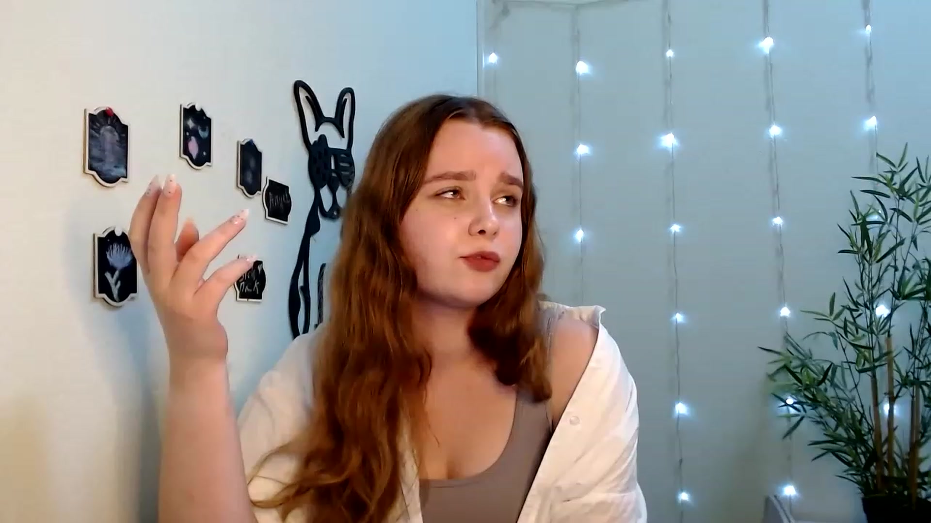 Gallery image thumbnail from Cold_Moon's myfreecams stream on, 06/25/2023, 16:06 image 5 of 20