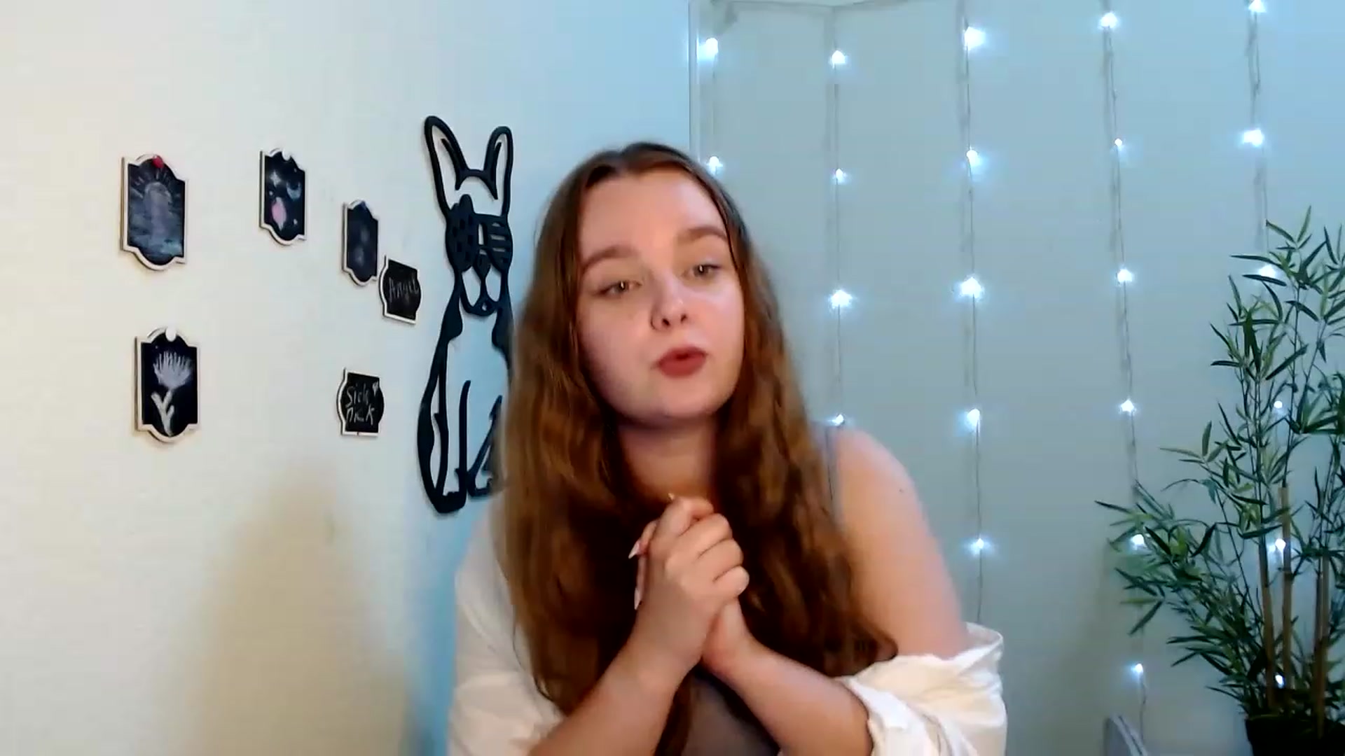 Gallery image thumbnail from Cold_Moon's myfreecams stream on, 06/25/2023, 16:41 image 7 of 20