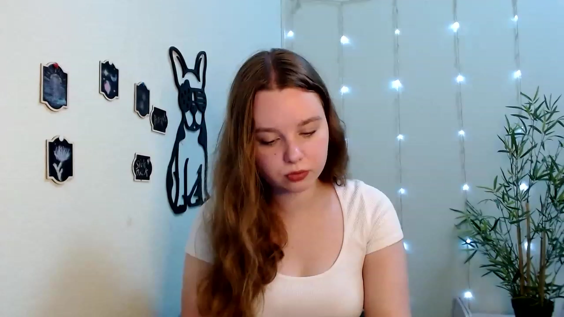 Gallery image thumbnail from Cold_Moon's myfreecams stream on, 06/26/2023, 08:09 image 20 of 20