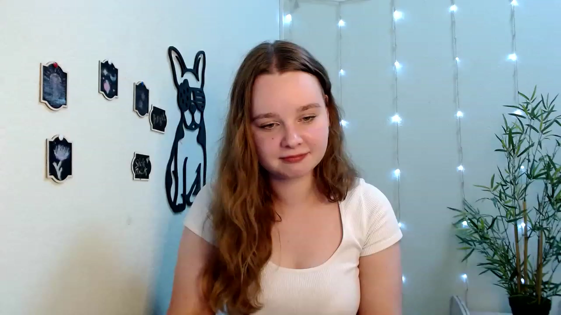 Gallery image thumbnail from Cold_Moon's myfreecams stream on, 06/26/2023, 11:10 image 3 of 20