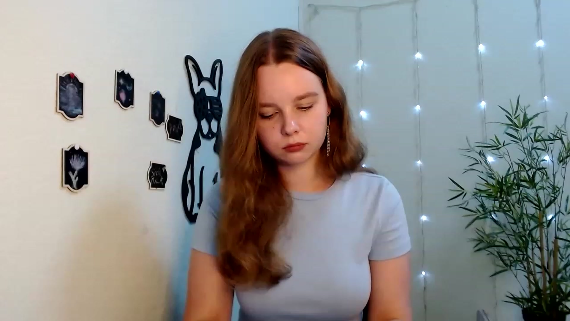Gallery image thumbnail from Cold_Moon's myfreecams stream on, 07/25/2023, 11:23 image 14 of 20