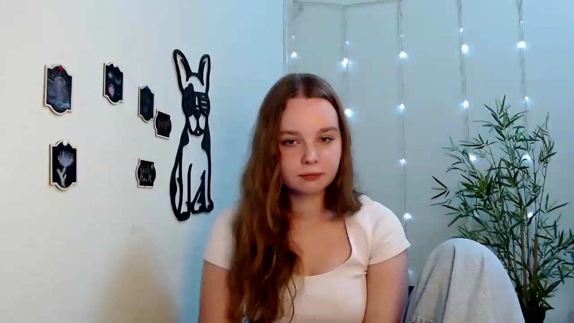 Gallery image thumbnail from Cold_Moon's myfreecams stream on, 07/31/2023, 12:55 image 8 of 20