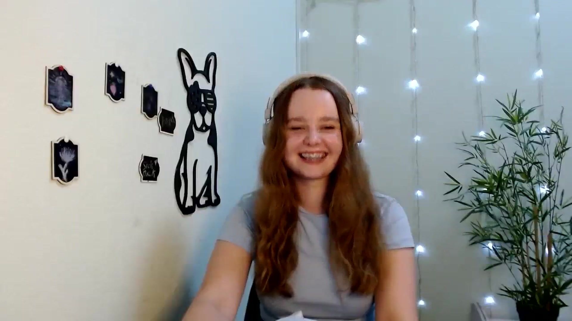 Gallery image thumbnail from Cold_Moon's myfreecams stream on, 08/03/2023, 11:15 image 12 of 20