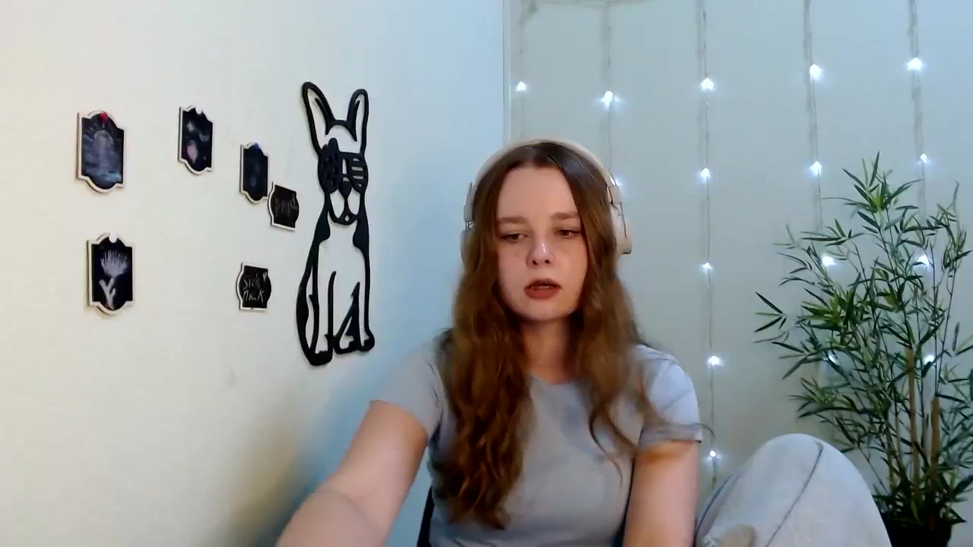 Gallery image thumbnail from Cold_Moon's myfreecams stream on, 08/03/2023, 11:56 image 3 of 20