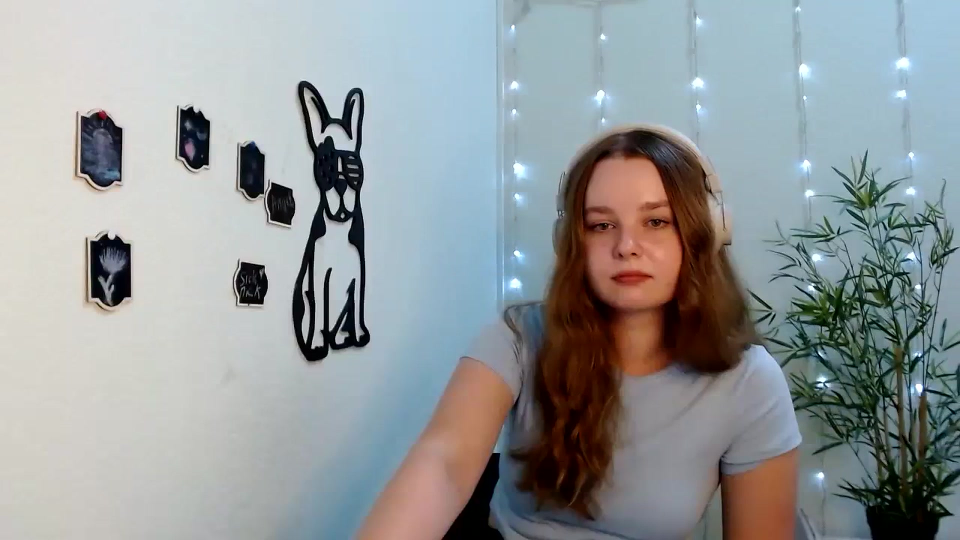 Gallery image thumbnail from Cold_Moon's myfreecams stream on, 08/03/2023, 11:56 image 15 of 20