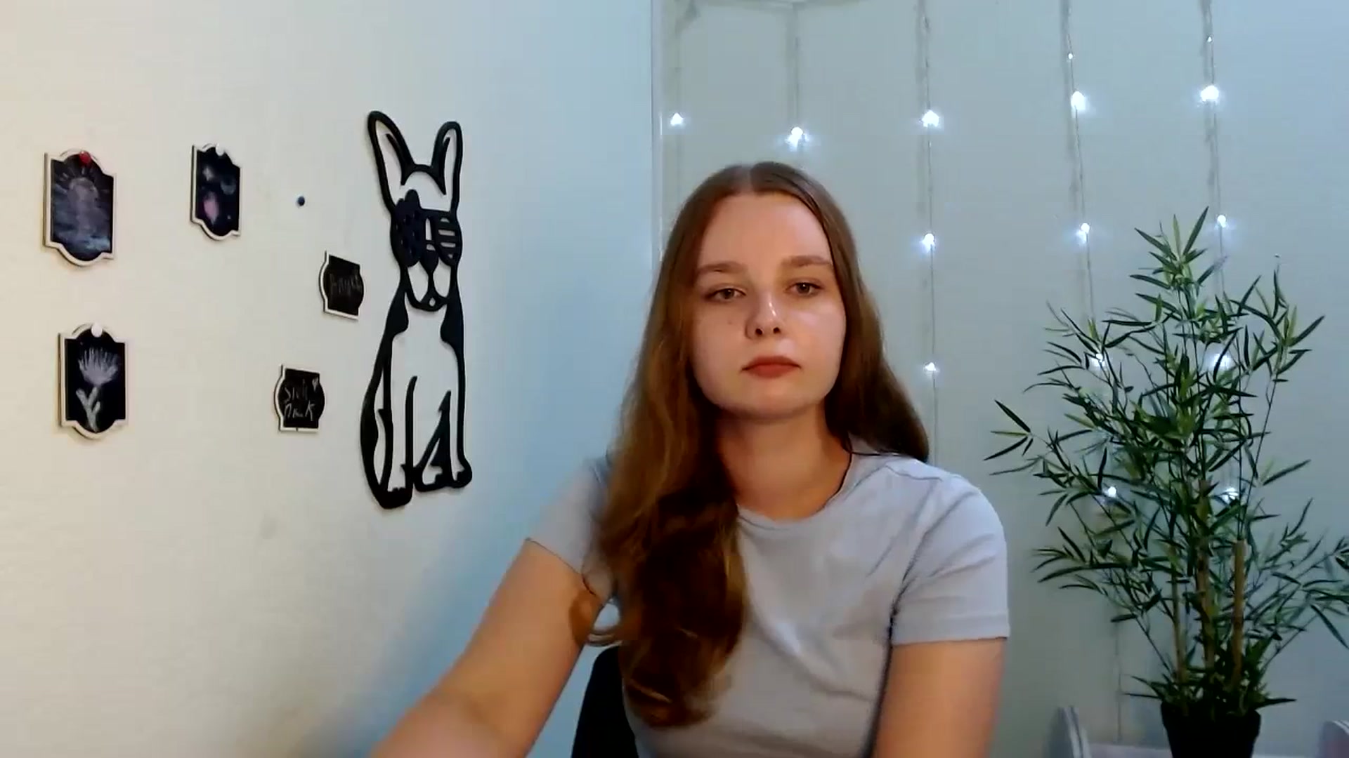 Gallery image thumbnail from Cold_Moon's myfreecams stream on, 08/21/2023, 11:08 image 13 of 20