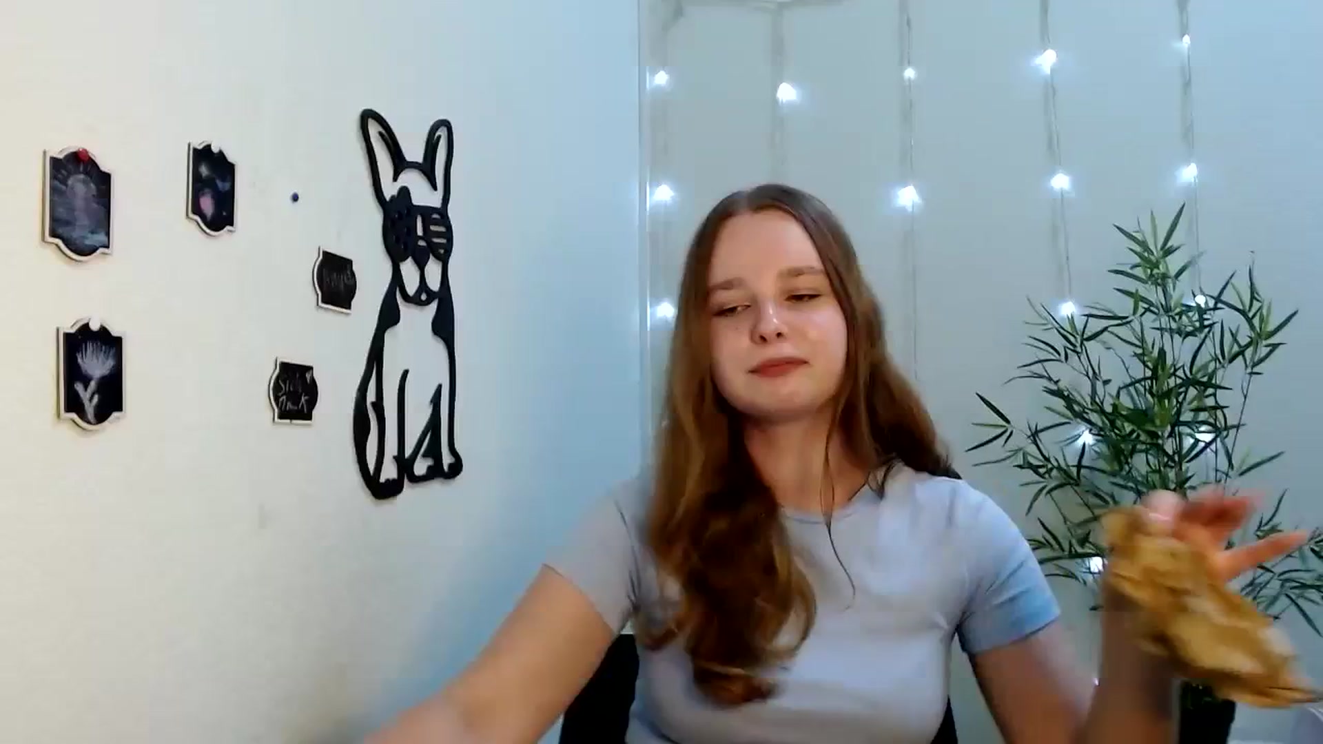 Gallery image thumbnail from Cold_Moon's myfreecams stream on, 08/21/2023, 11:08 image 1 of 20