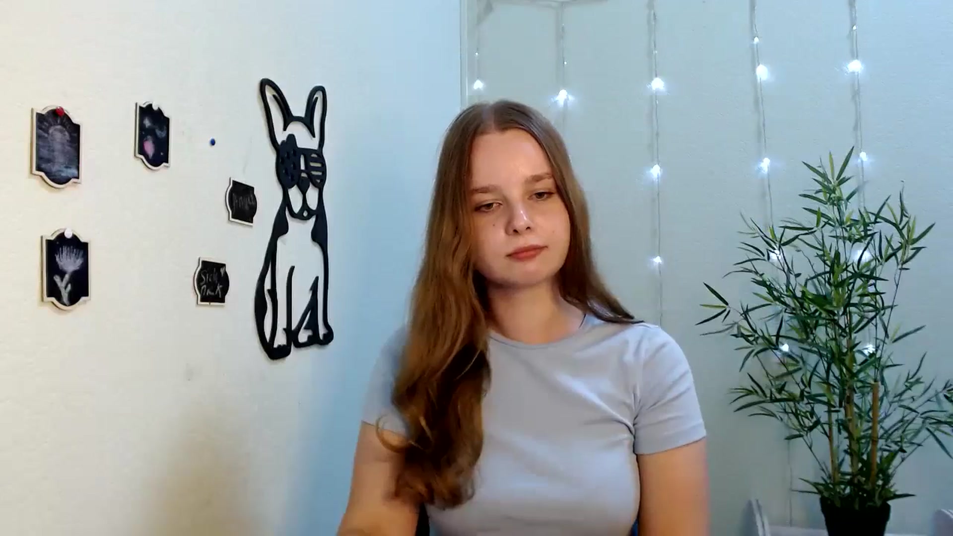 Gallery image thumbnail from Cold_Moon's myfreecams stream on, 08/21/2023, 12:37 image 12 of 20