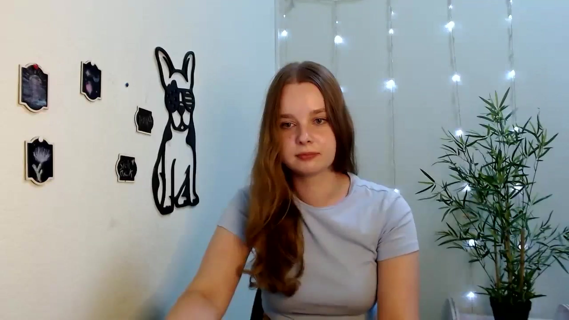 Gallery image thumbnail from Cold_Moon's myfreecams stream on, 08/21/2023, 12:37 image 18 of 20