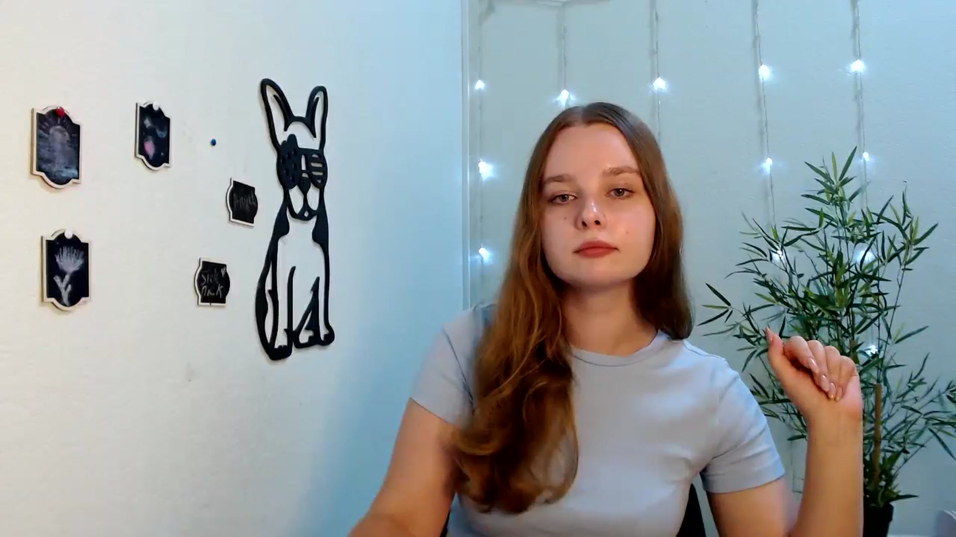 Gallery image thumbnail from Cold_Moon's myfreecams stream on, 08/21/2023, 12:37 image 10 of 20