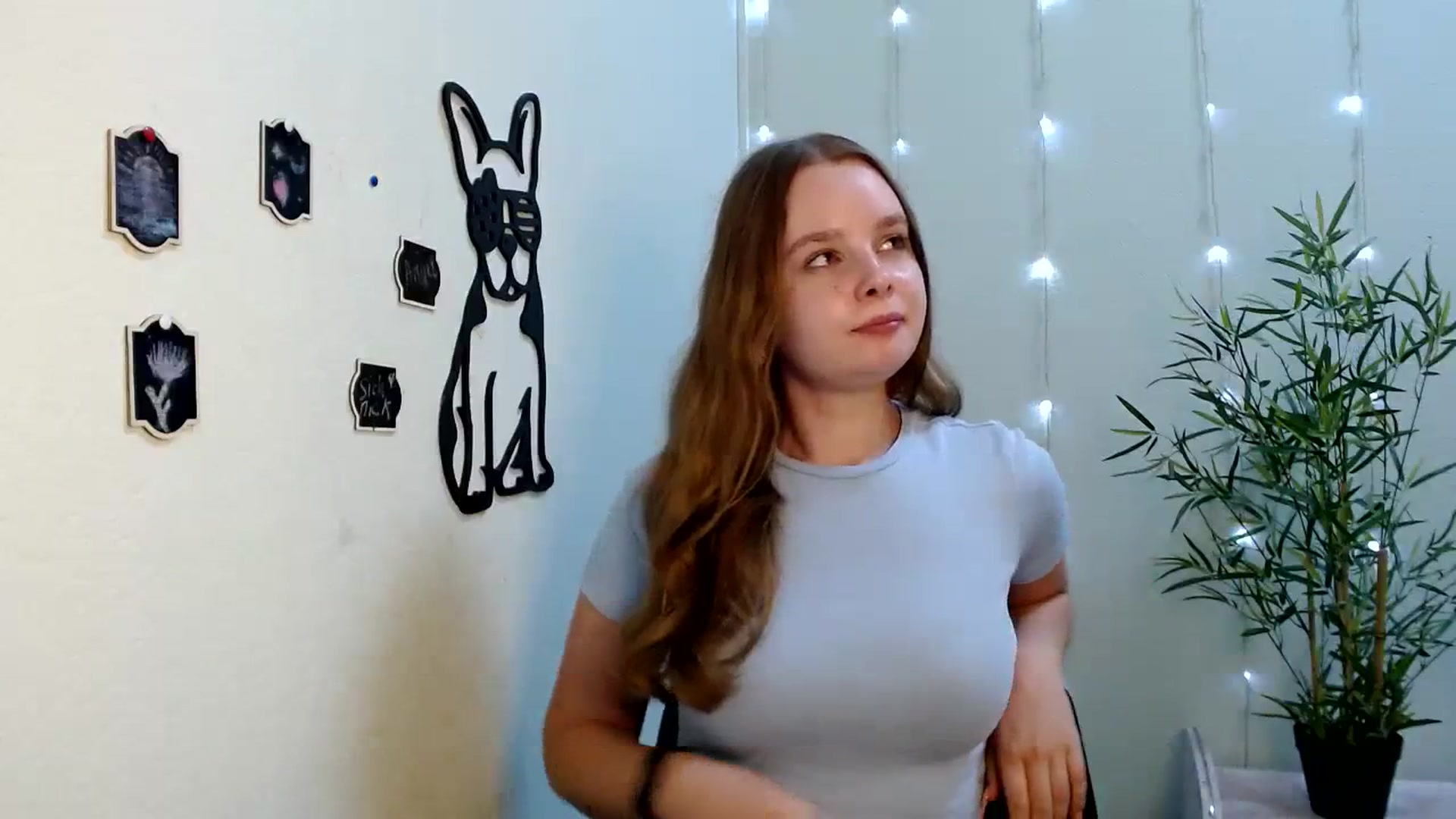 Gallery image thumbnail from Cold_Moon's myfreecams stream on, 08/21/2023, 13:02 image 14 of 20