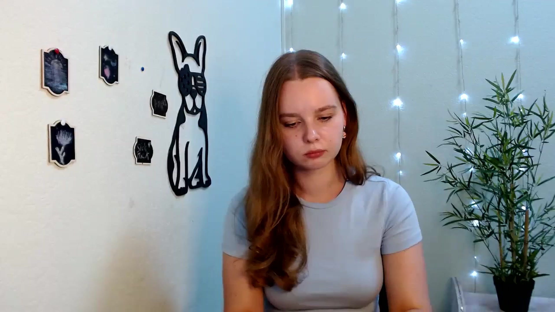 Gallery image thumbnail from Cold_Moon's myfreecams stream on, 08/21/2023, 13:02 image 18 of 20