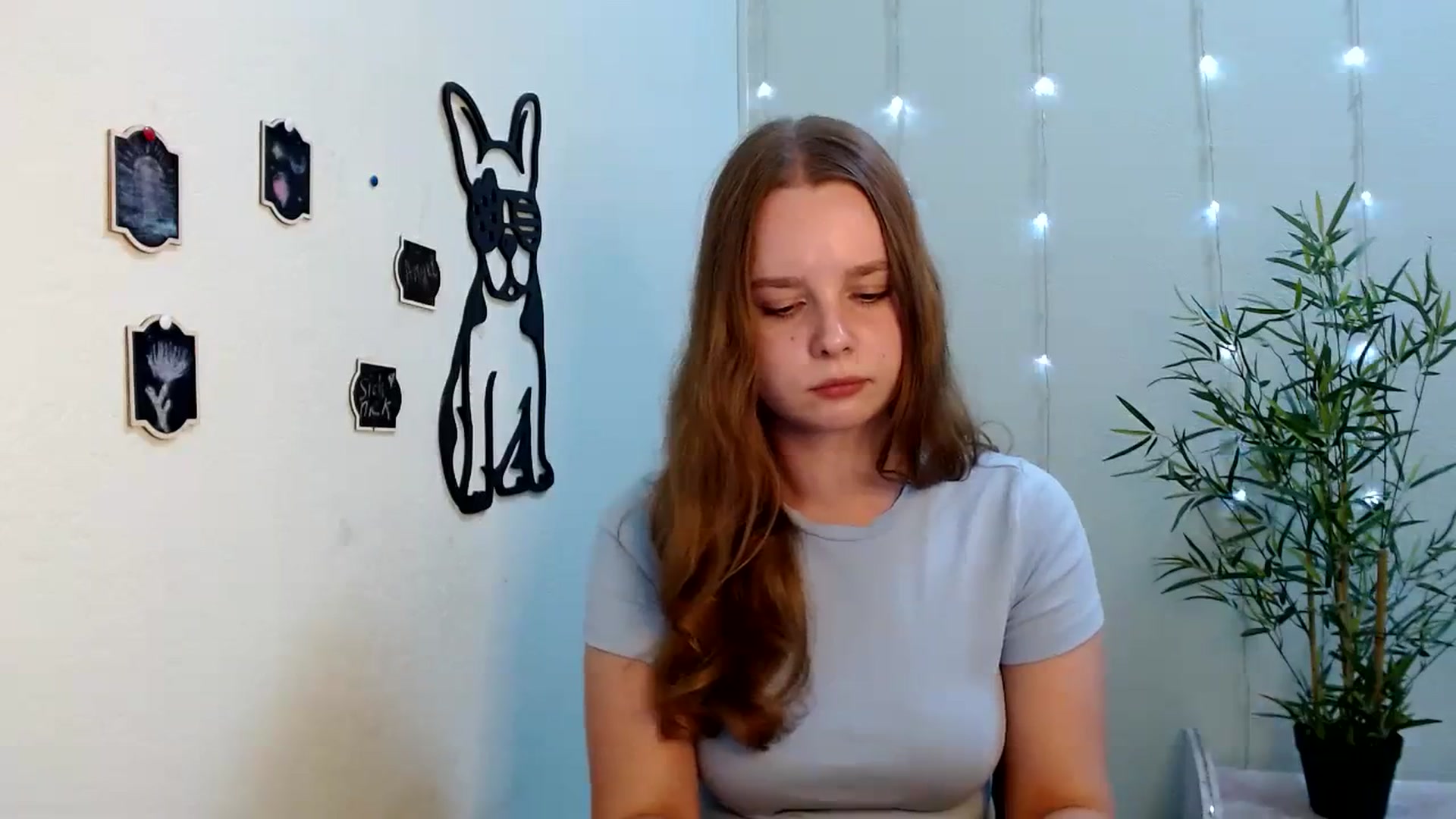 Gallery image thumbnail from Cold_Moon's myfreecams stream on, 08/21/2023, 13:02 image 16 of 20